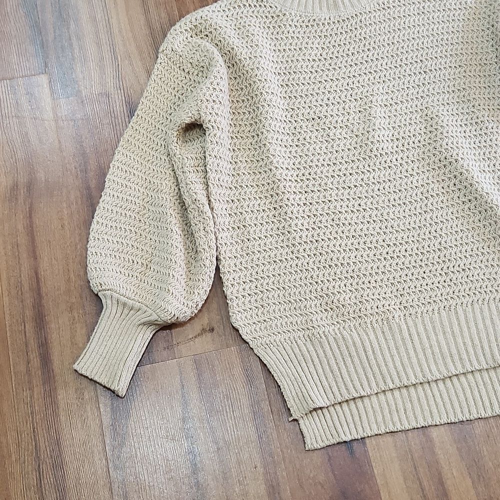 NWT Taupe High/Lo Balloon Sleeve Mockneck Sweater